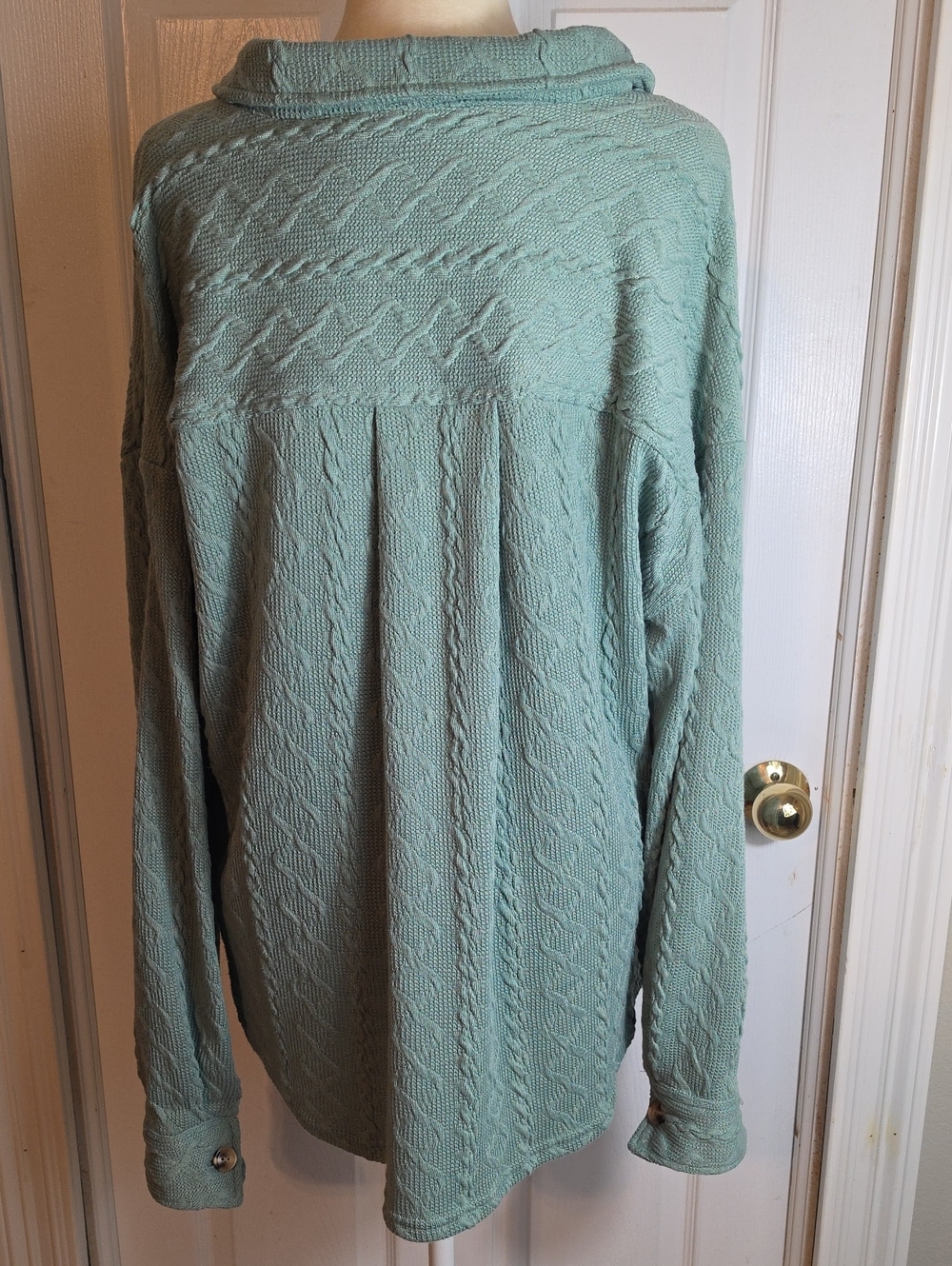 New In Sweater Shacket - Picture 6 of 13
